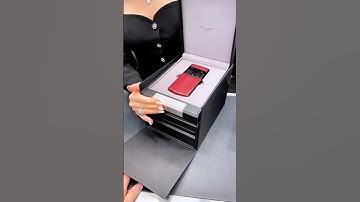 Vertu Agent Q phone #luxuryphone #smartphone #rich #unboxing #vertu #tech #fashion