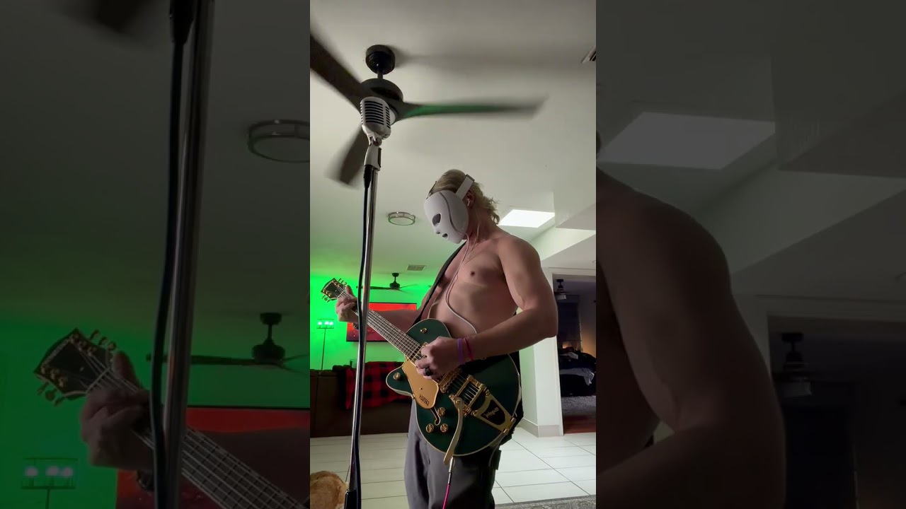  Johnny Depp Inspired Jam Session w/ a “GRETSCH” emerald and GOLD;) tipsy on a HOOKIE Day🤩🔥👹🏴‍☠️😬