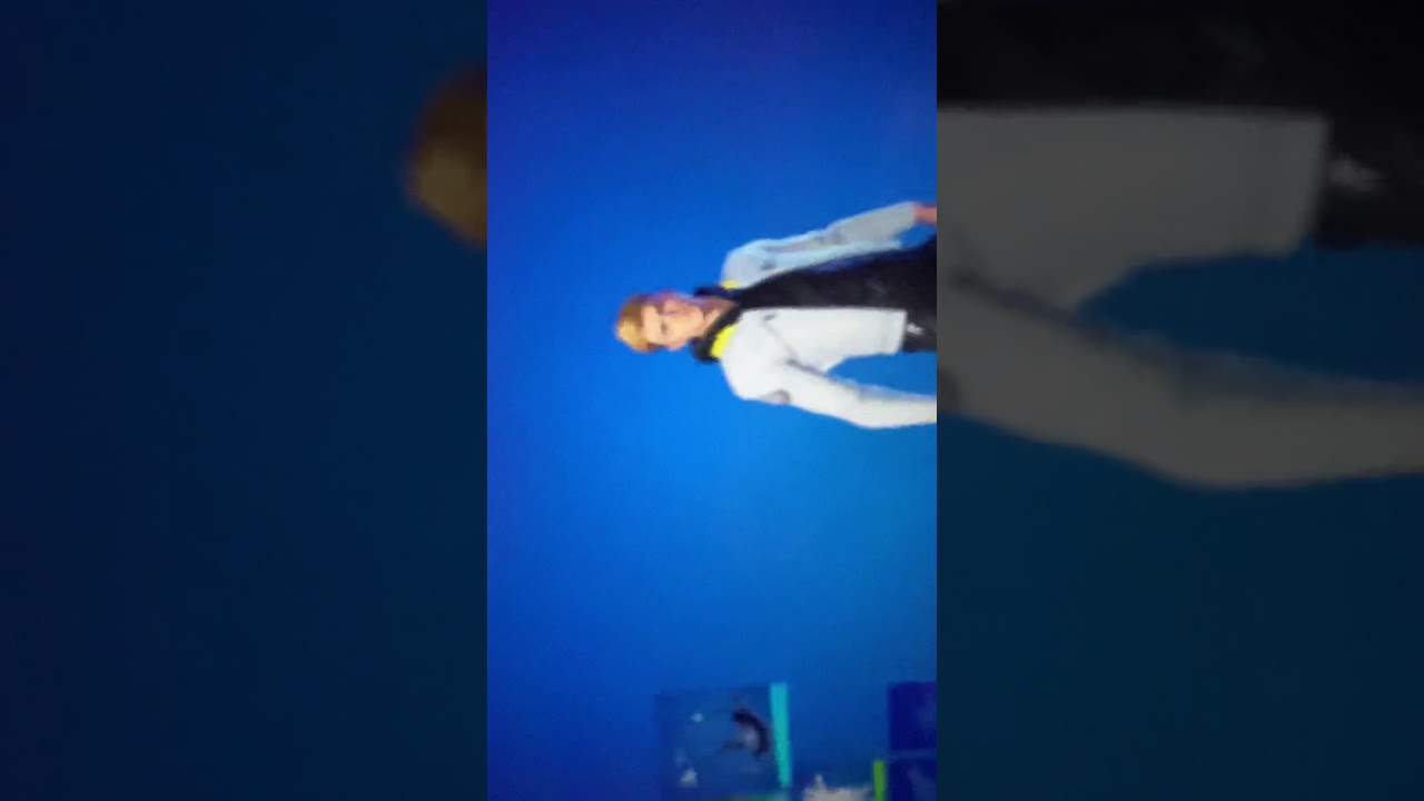 Lachlan/black widow skin reaction pt.1