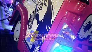 Truk mbois karoseri:Jamaica tebar pesona