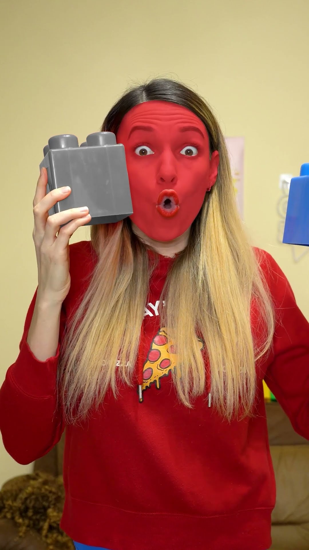 Mysterious Lego Bricks That Change Face Color