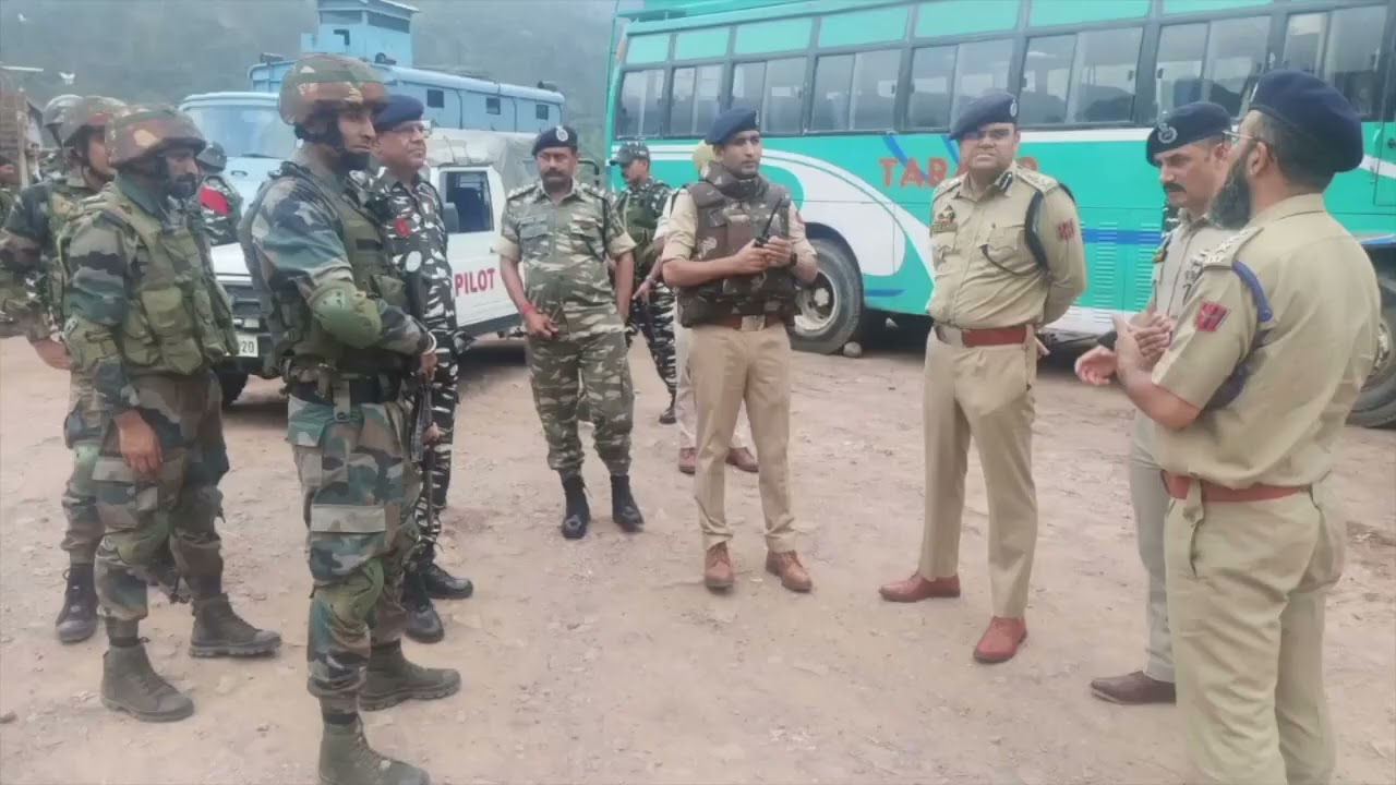 Jointness of  forces : We are together"