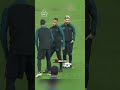 Questi sono i momenti più divertenti dei calciatori durante l'allenamento 😆 + IShowSpeed ☠️