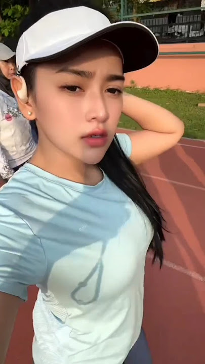 kakak cantik lari pagi gunung gede gondal gandul
