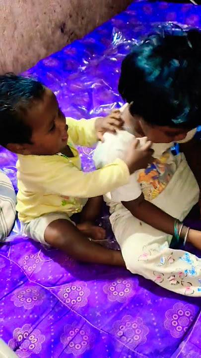 chinna kutty😡akkava adikkatha😡vidu😡#jerlinsha #merlinsha #settaigal #fighting #activities#shortsfeed