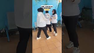 ada apa cenah dengan kakinya.. ya pingin ajj gtu... 😄😁 #videoviral #videolucu