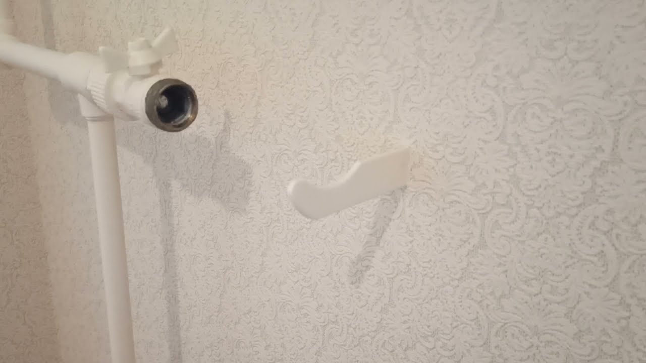 Кронштейны для чугунного радиатора отопления вешаем красиво с обоями ...