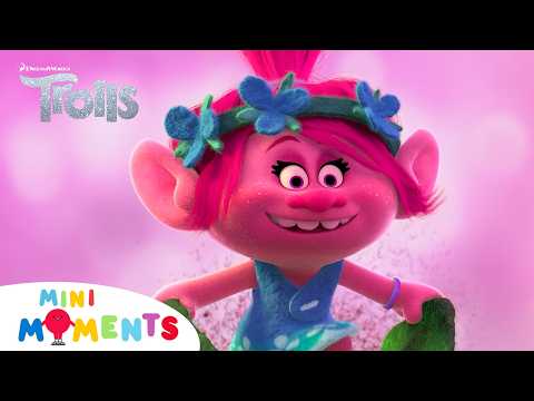 Sing Along To Your FAVORITE Songs 🎤🌈 | Trolls | Mini Moments