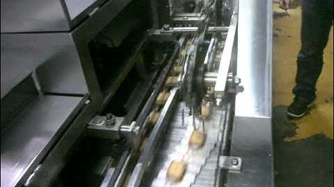 Sandwiching Machine Row Combiner