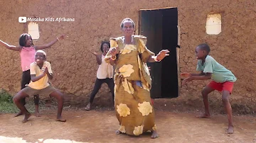 Masaka Kids Africana Dancing To "Carla" By Turner