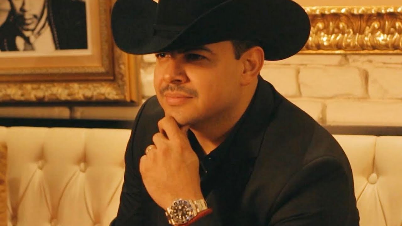Watch Hijos De Barron - El Aguila Real (Con Tuba) on YouTube Watch Hijos De Barron - El Aguila Real (Con Tuba) on YouTube
