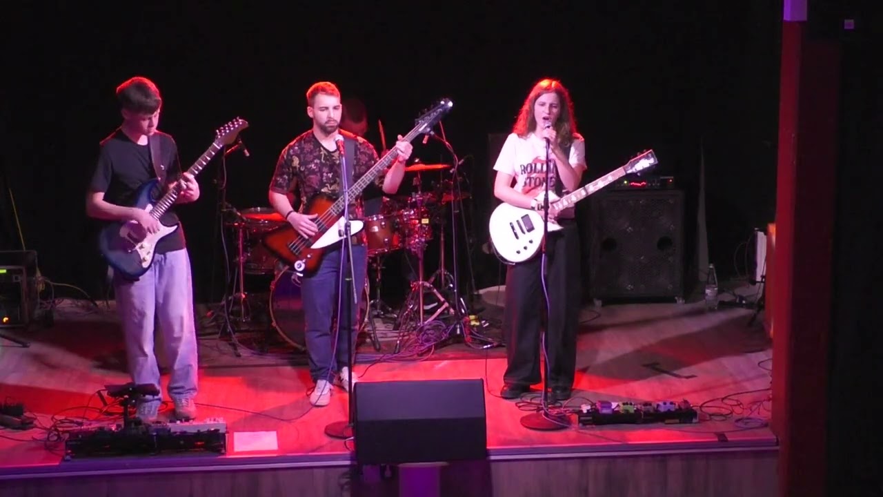 Thunder & Lightning - Come Out And Play (The Offspring)