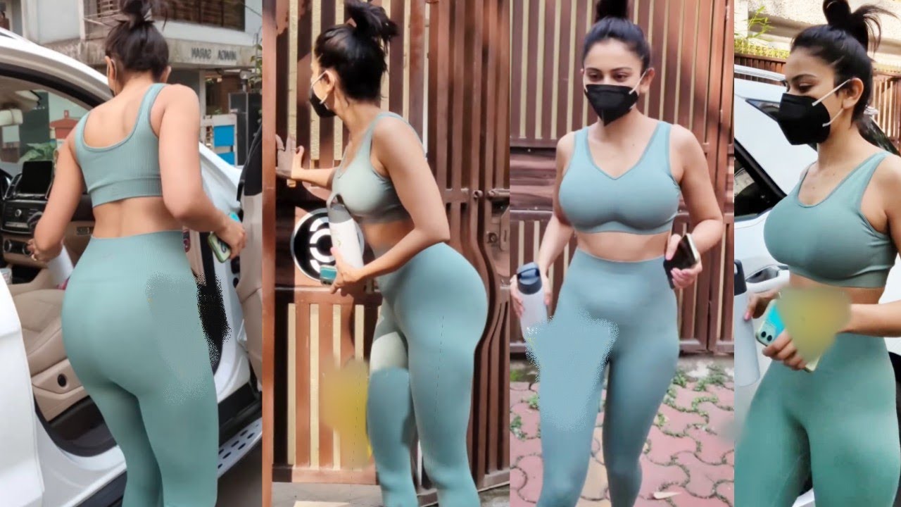 Allu Arjun Heroine Rakul Preet Singh Highly Attractive Look in Sports High Waist Leggings | at Yoga
