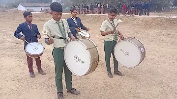 our school march past bend drum
