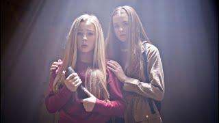 Celebrity Hollyoaks classics - Peri gets crushed in the bunker Wealth