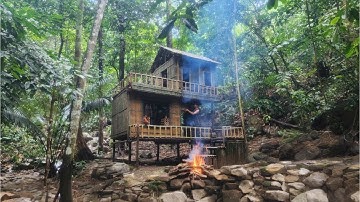 Time Lapse: Full Video 99 Days Build a 2-storey Bushcaft house with bamboo. Solo Bushcaft & Survival