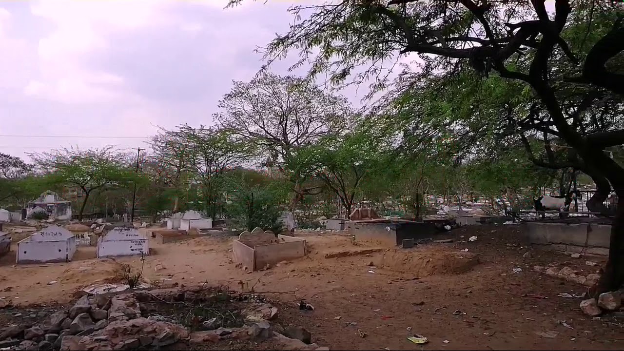 camera iphone 8 plus apk कब्रस्तान के नीचे निकला भूतों का महल/horror place/haunted place/scary place/rascal place/bhut place