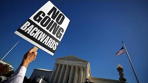 US Supreme Court hears arguments in case seeking to overturn Obamacare