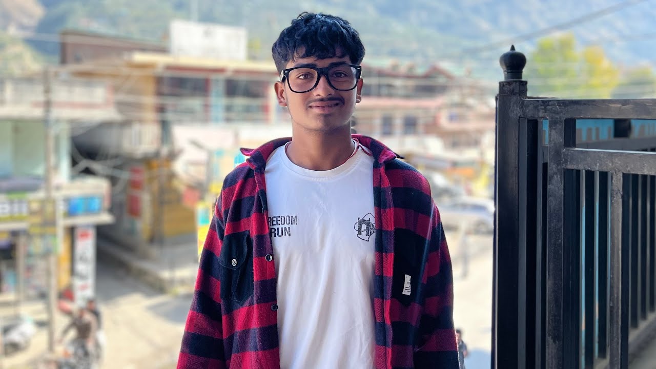 Ya Pur Maharaj calm, complete, okay ￼ bhai kami, both 🙄 ￼￼￼