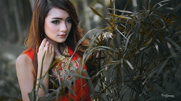 Moody Cinematic Color Grading | Photoshop Tutorial