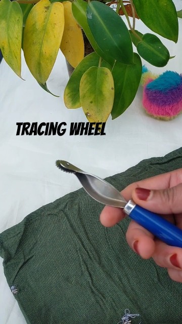 Stitching tricing wheel #youtubeshorts #sweingtips #sweinghacks # ...
