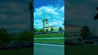 Here is a video, showing just a part of the Vineland outlet. See how big it is! Orlando, FL, USA