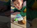 Elroy unboxes aliens vs Dino smasher egg!!
