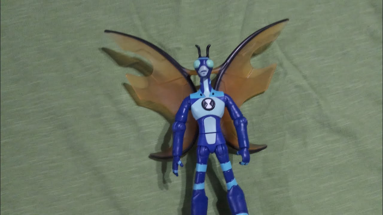 Ben 10 Stop Motion | Ben's Stinkfly Transformation!