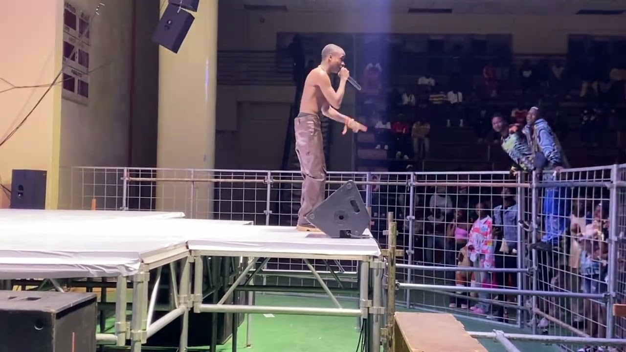 Culture Love asimudza mafans paaimba Bybit at Raymer album launch @aquatic complex 