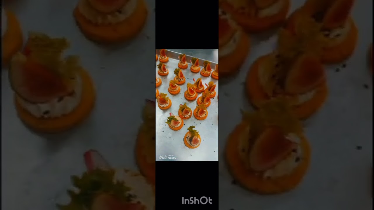 Fig with cream cheese canapes top on balsamic glaze 