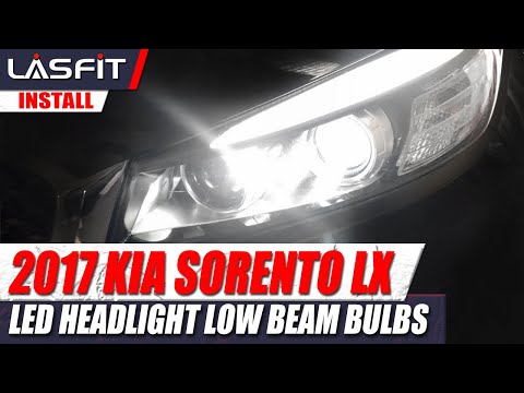 2017 Kia Sorento LX에 LED 헤드 라이트 전구를 설치하는 방법