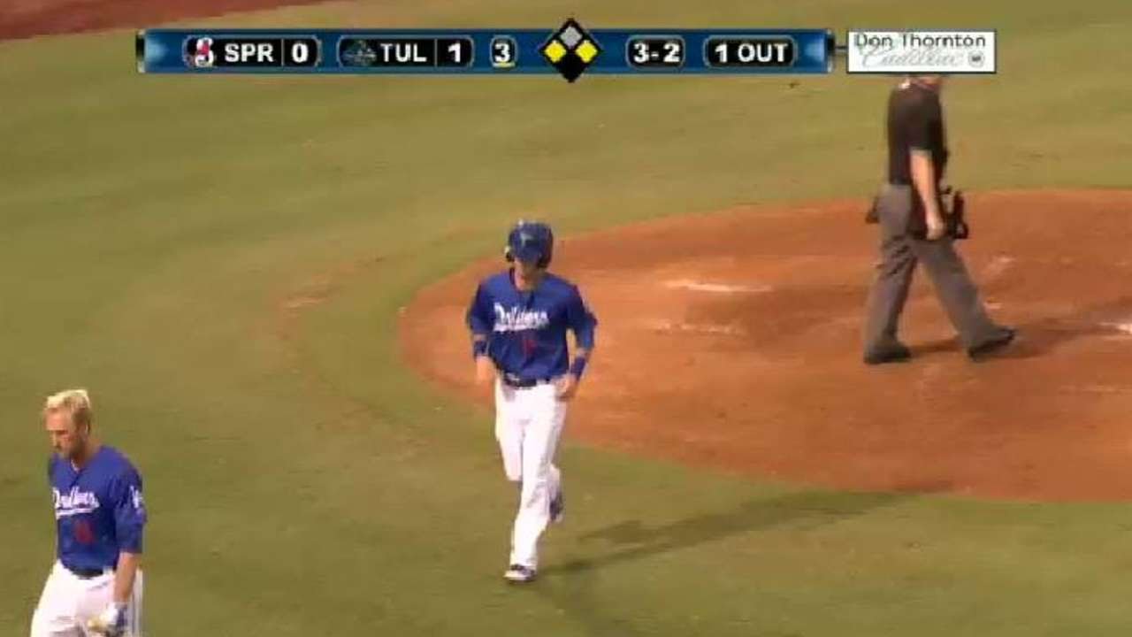 Drillers' Trinkwon steals home
