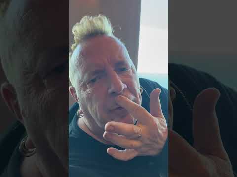 PiL - John Lydon tries Rotten make-up