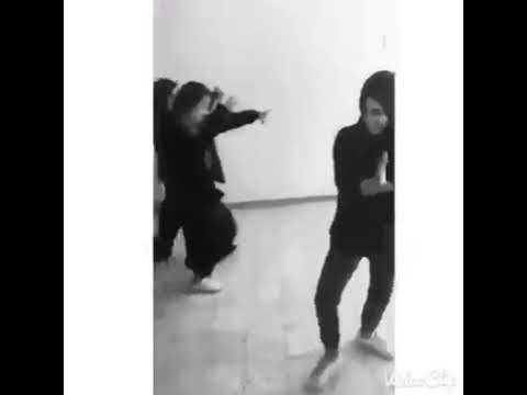 تري يري ري ايء ايء مسخره السنين هههه 