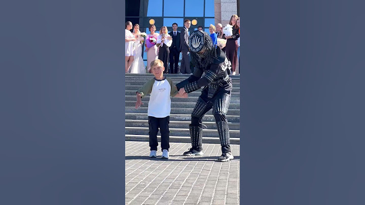 TEACHING SHUFFLE ⭐️ LITTLE BOY DANCING !! 😱 ASTRONOMIA TUZELITY NEON MODE 😎💥