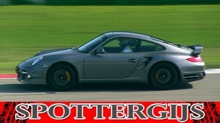 Porsche 997 Turbo S flat out on the track!!
