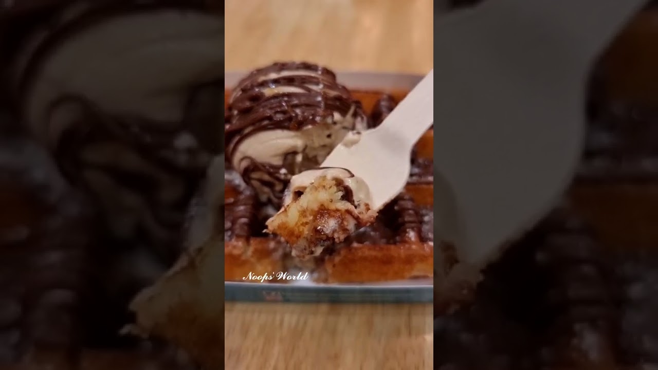 Waffles Sundaes | Paul's Creamery | Kochi | 