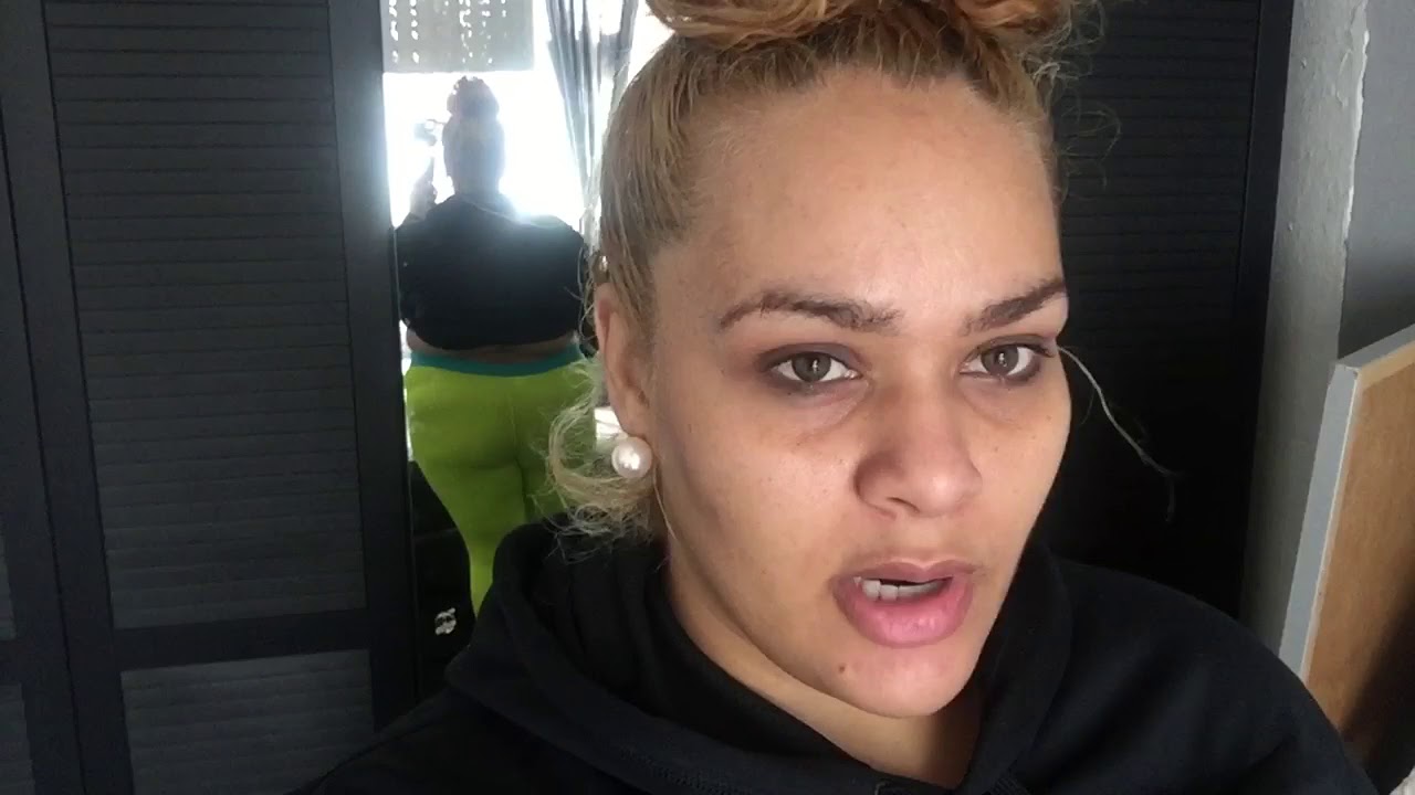 Loss of 2 pounds... I'll take that. (Body shot) - YouTube