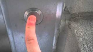 EPIC FAIL! BROKEN Schindler 330A Hydraulic Elevator @ South Parking Deck S.S.P., Braintree MA