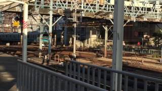 JR線 横浜駅 E231系+E233系 発車 E217系 停車