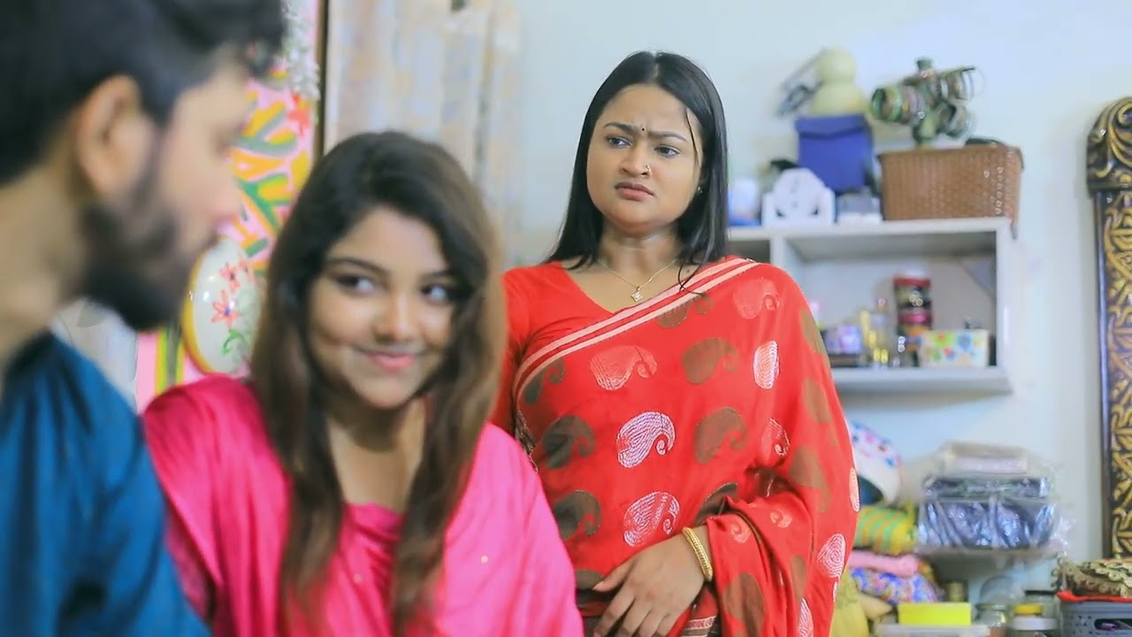 ননদের প্রেমিকার সাথে ভাবি যখন পরকিয়ায় জরিয়ে পড়ে ভাই যেনে ফেলায় কি হলো দেখুন ভিডিও তে