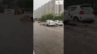 Severe Waterlogging on Mohammadwadi Road Raises Drainage Concerns