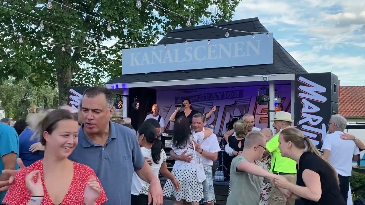 Öppna din dörr - Martinez Söderköping