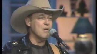 Ricky Van Shelton - What Child Is This chords