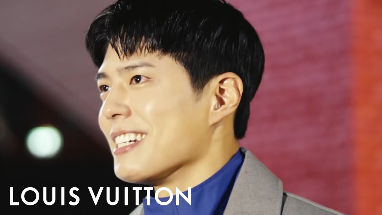 Guest Impressions after the Men’s Fall-Winter 2022 Show in Bangkok | LOUIS VUITTON