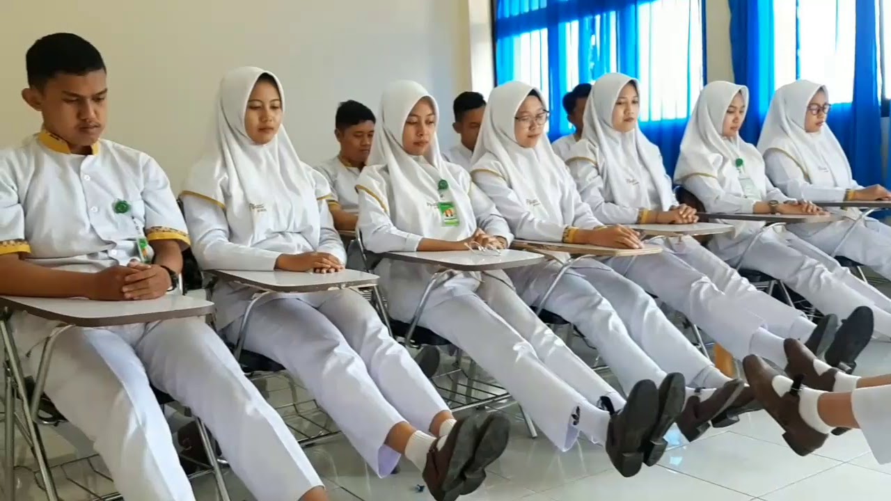 Terapi PTSD Progressive Muscle Relaxation pada Kelompok Remaja/Dewasa