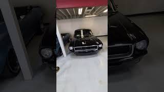 1967 Ford Mustang Fastback Restomod 427 Side Oiler (Raven Black)