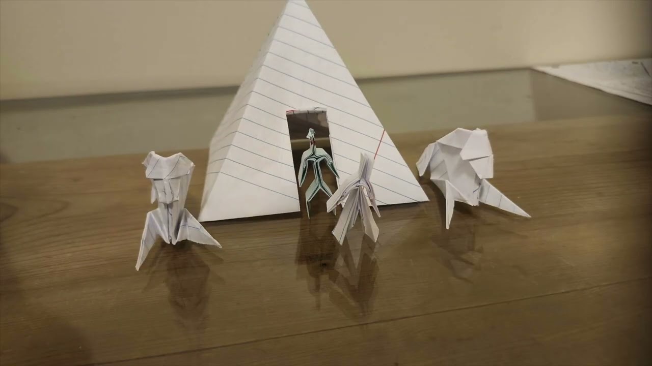 Pyramid run(stop motion)