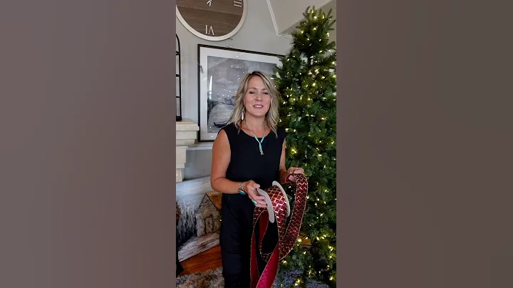 How to decorate a Christmas tree with ribbon