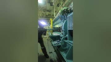 Diesel Engine CrankShaft Deflection